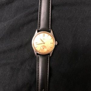 ***RARE*** Vintage Omega 1950 hand wind watch